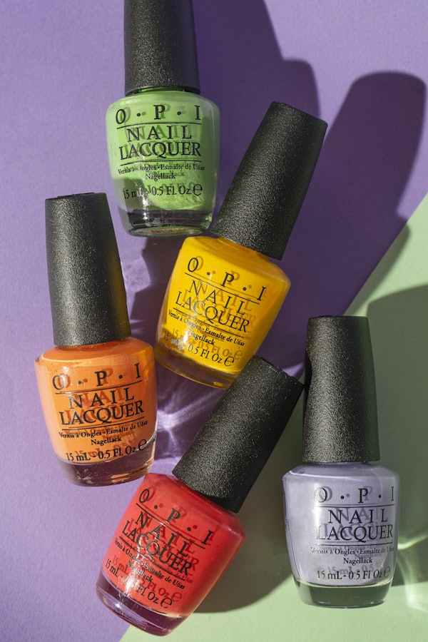 Esmaltes de uñas de colores
